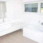 Apartmán 2,5 Zi 80 Qm, Ggue Uni Enc - Hubi